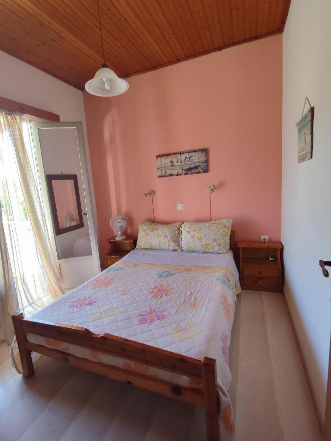 Eftichia Apartment Ρόδα Εξωτερικό φωτογραφία