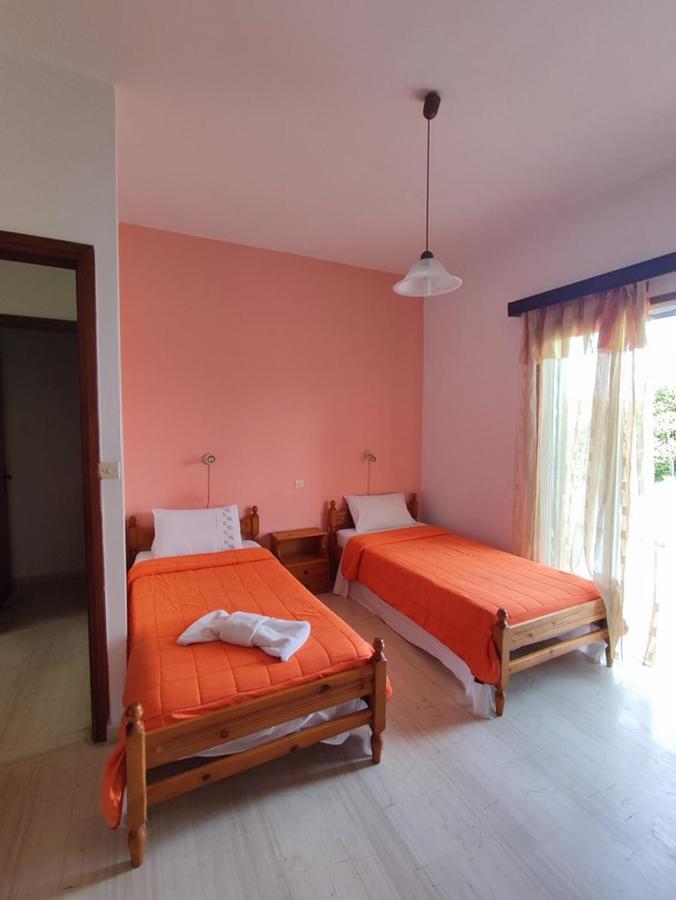 Eftichia Apartment Ρόδα Εξωτερικό φωτογραφία