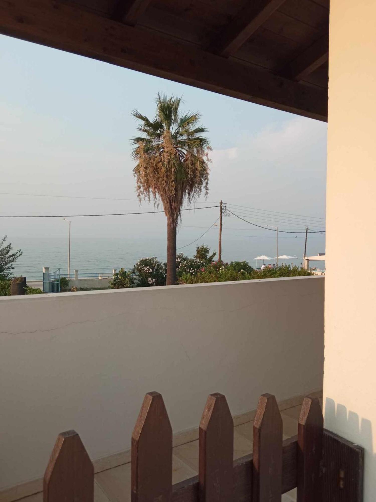 Eftichia Apartment Ρόδα Εξωτερικό φωτογραφία
