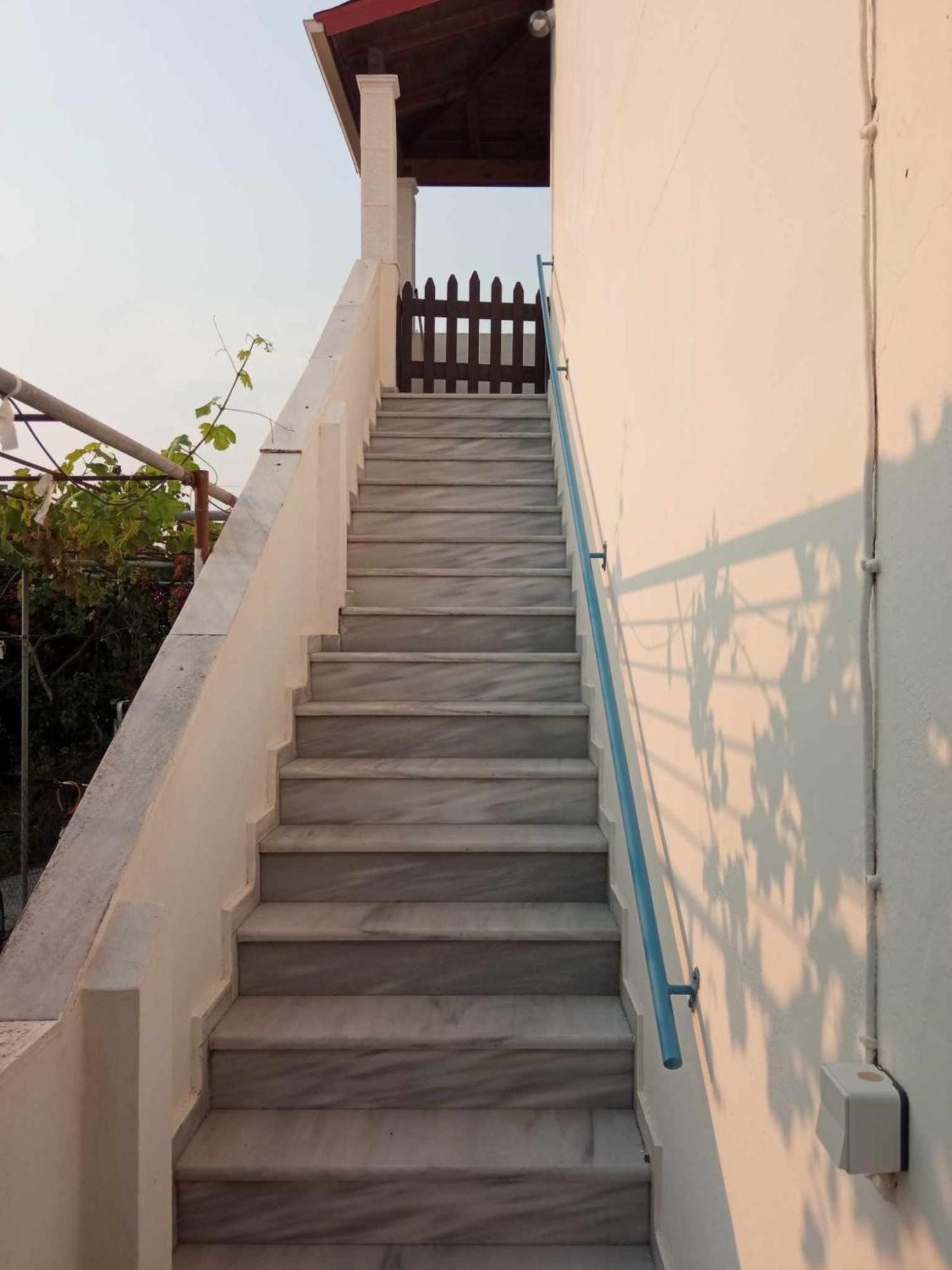 Eftichia Apartment Ρόδα Εξωτερικό φωτογραφία