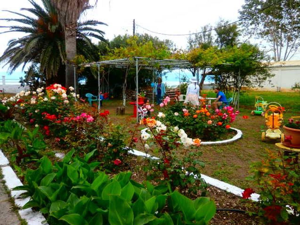 Eftichia Apartment Ρόδα Εξωτερικό φωτογραφία